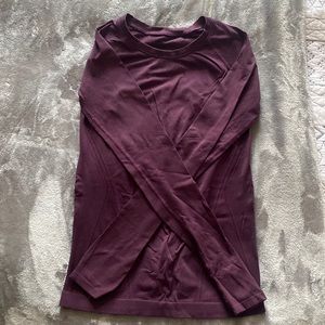 Athleta Momentum long sleeve top